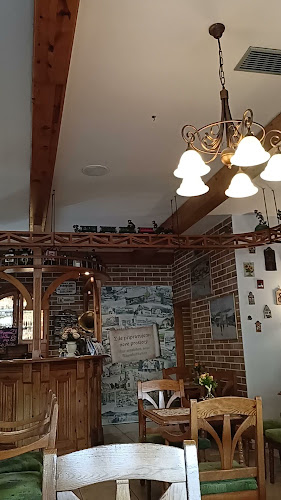 Opinii despre Café Charlotte în Plzeň - Gastronomie a pohostinství