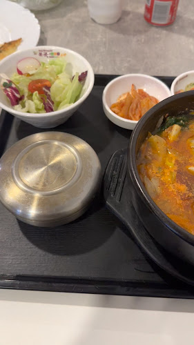 Opinii despre bonjuk and dosirak cafe în Praha - Gastronomie a pohostinství