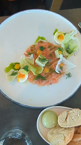 Opinii despre Tančící dům - Ginger & Fred Restaurant în Nové Město - Gastronomie a pohostinství