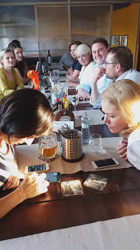 Opinii despre Na Paloučku în Praha - Gastronomie a pohostinství