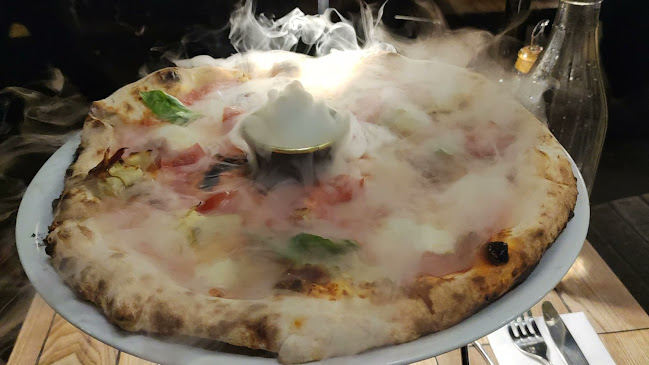 Opinii despre the italians wine food în Praha - Gastronomie a pohostinství