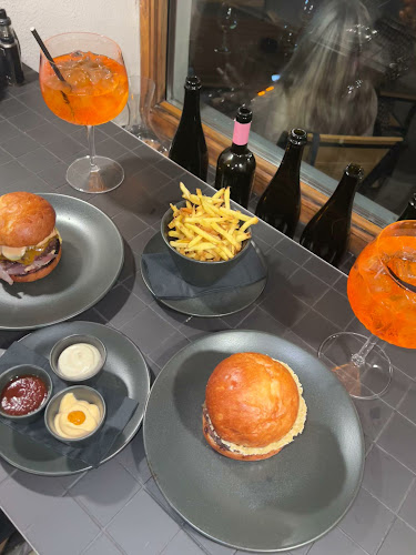 Opinii despre Da Pietro Grill - Burger & Steak în Plzeň 3 - Gastronomie a pohostinství