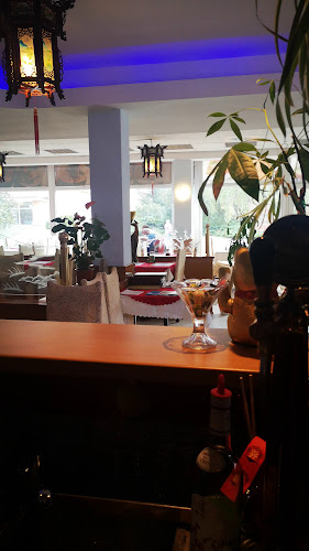 Opinii despre Čínská restaurace Broskev în Strašnice - Gastronomie a pohostinství