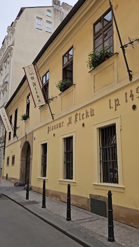 Restaurace a pivovar U Fleků - Gastronomie a pohostinství
