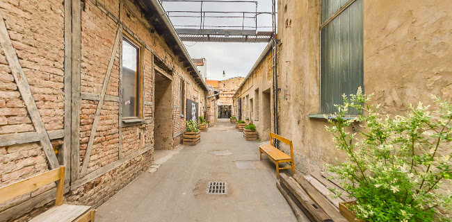 Opinii despre VNITROBLOCK în Praha - Gastronomie a pohostinství