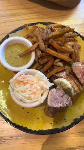 Opinii despre Žebírkov în Strašnice - Gastronomie a pohostinství