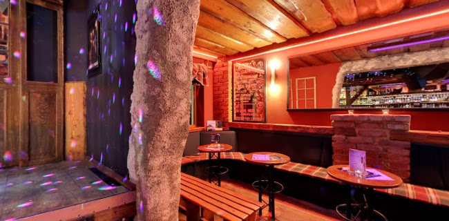 ŠNEKOLEND MUSIC & COCKTAIL BAR s ubytováním - Gastronomie a pohostinství