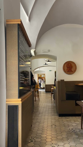 Opinii despre Restaurace Mincovna în Josefov - Gastronomie a pohostinství
