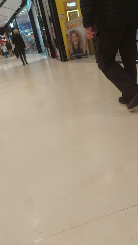 Osaka running sushi - Praha 6