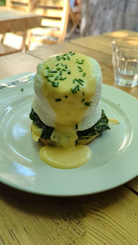 Opinii despre Kavárna co hledá jméno în Praha - Gastronomie a pohostinství