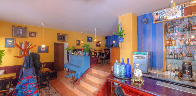 Modrá myš Cocktail bar