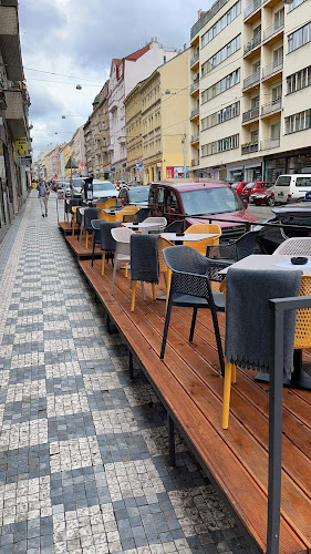 M. Horákové 479/19, 170 00 Praha 7-Holešovice