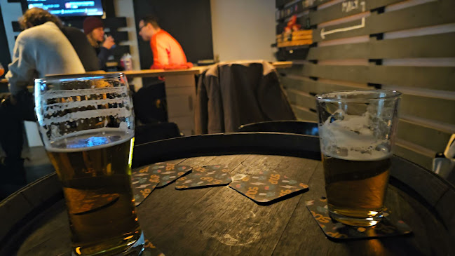 Opinii despre Drinkøtéka : Craft Beer Bar & Bottle Shop în Nové Město - Gastronomie a pohostinství