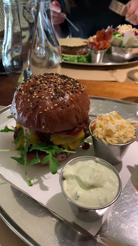 Opinii despre Café restaurant Palanda în Nové Město - Gastronomie a pohostinství