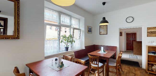 Restaurace Na Křižovatce - Gastronomie a pohostinství