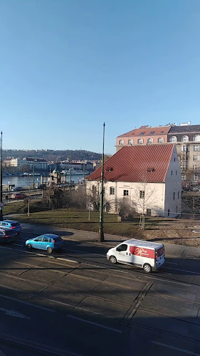 Opinii despre Pod Vyšehradem în Praha - Gastronomie a pohostinství