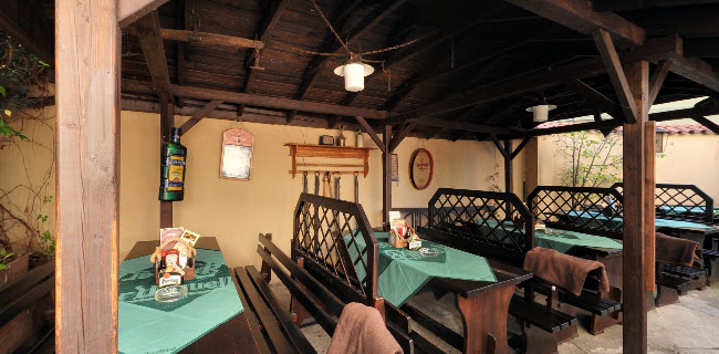 Opinii despre Tkalcovský Dvůr în Malá Strana - Gastronomie a pohostinství