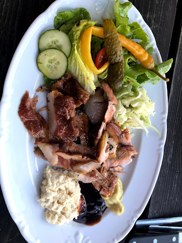 Opinii despre Penzion a restaurace U kata în Bruntál - Gastronomie a pohostinství