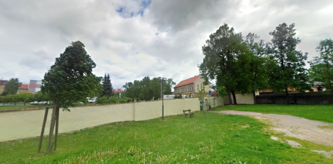 Pizzerie V Zámku - Gastronomie a pohostinství