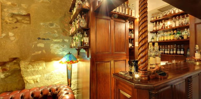 Opinii despre Whiskeria bar în Nové Město - Gastronomie a pohostinství