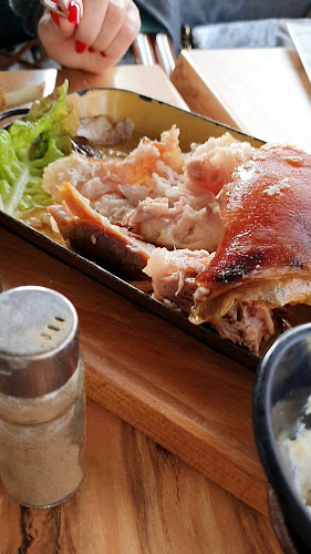 Opinii despre Staroměstská restaurace în Staré Město - Gastronomie a pohostinství