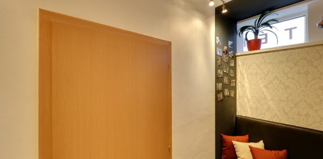 Opinii despre Vinotéka Livino în Brno - Gastronomie a pohostinství