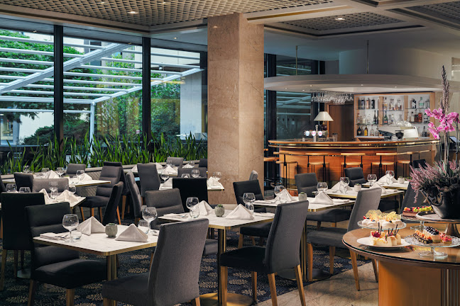 PAN83 Bar & Restaurant