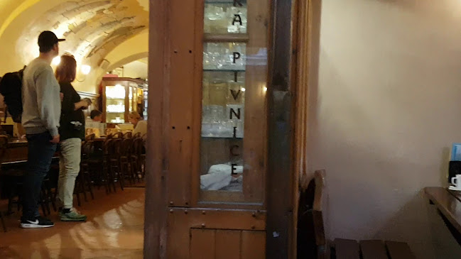 Opinii despre Malostranská pivnice în Malá Strana - Gastronomie a pohostinství