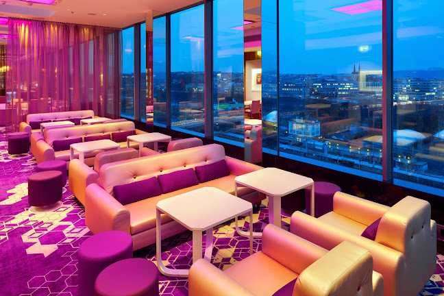 Comentarii opinii despre Cloud 9 Sky Bar & Lounge