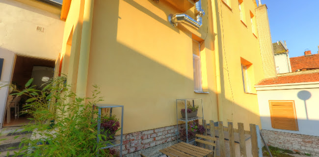 Mima coffee roastery