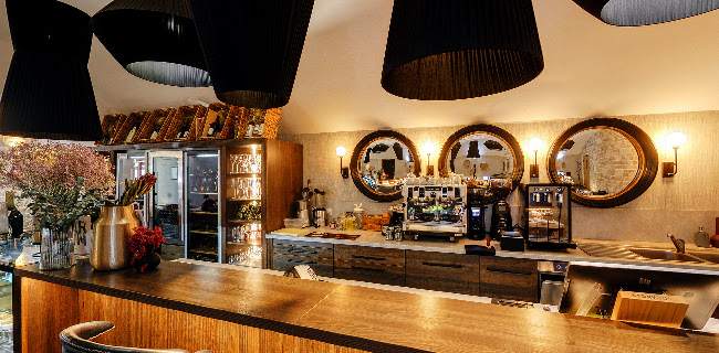 Fjaka Wine & Tapas bar - Hradec Králové