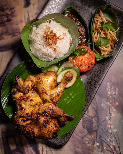 Opinii despre Sia Restaurant în Nové Město - Gastronomie a pohostinství