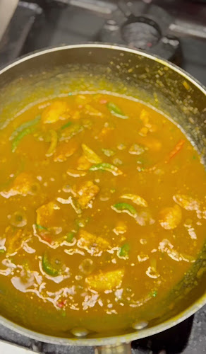 Opinii despre Curry & Tikka Lužiny în Praha 13 - Gastronomie a pohostinství