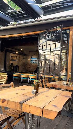 Opinii despre Kavárna co hledá jméno în Praha - Gastronomie a pohostinství