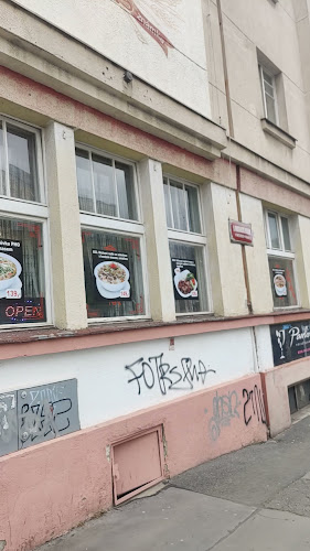 Opinii despre Hui Bin Ge în Praha - Gastronomie a pohostinství