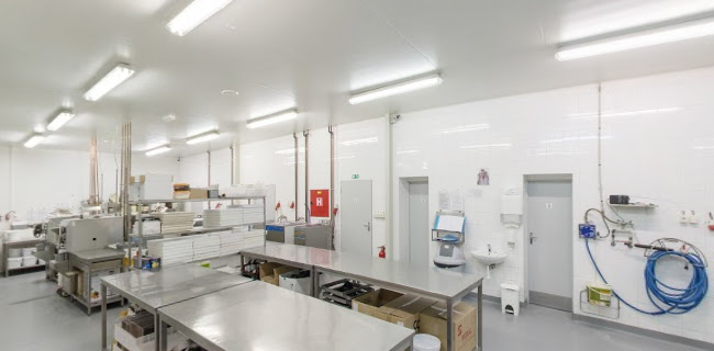 Opinii despre Adria Gold - podniková prodejna în Zlín - Gastronomie a pohostinství