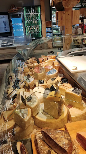 Opinii despre the italians wine food în Praha - Gastronomie a pohostinství