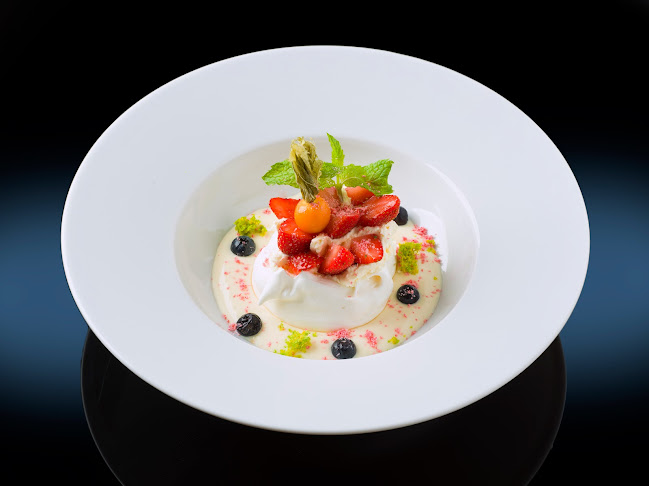 PAN83 Bar & Restaurant - Gastronomie a pohostinství