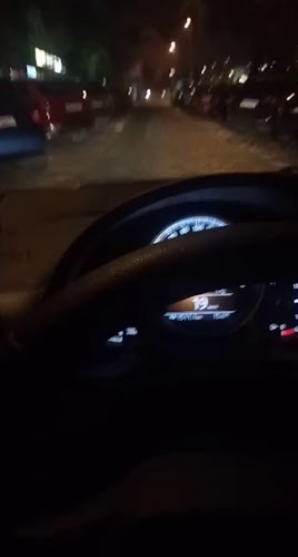 Opinii despre Bulvár Bubeneč în Praha - Gastronomie a pohostinství