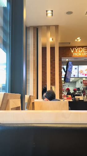 KFC Praha Kačerov DT - Gastronomie a pohostinství
