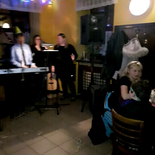 Restaurace a penzion V Ráji