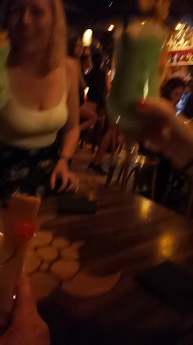 Tiki Taky Bar - Gastronomie a pohostinství