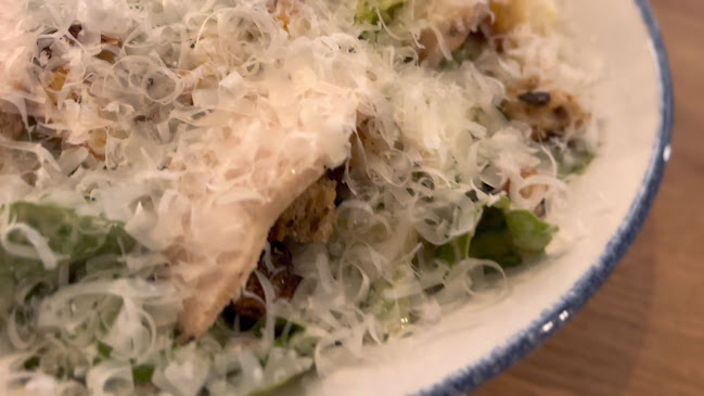 Opinii despre Ragazzi Pizza & Bar JZP în Vinohrady - Gastronomie a pohostinství