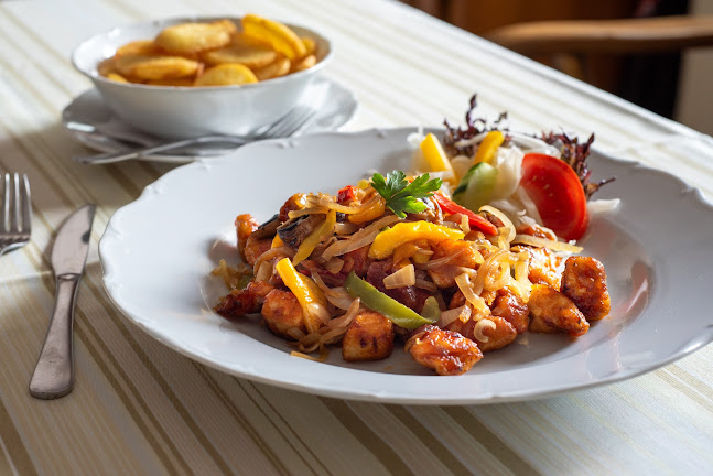 Restaurace Na Golfu - Gastronomie a pohostinství