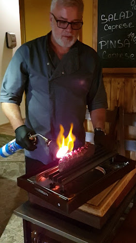 Bulldog Steakhouse - Gastronomie a pohostinství