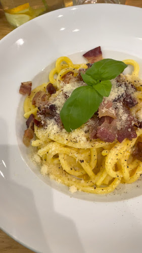 Opinii despre Jean Paul's Restaurant Běhounská în Brno - Gastronomie a pohostinství