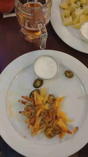 Opinii despre Restaurant Na Květnici în Praha - Gastronomie a pohostinství