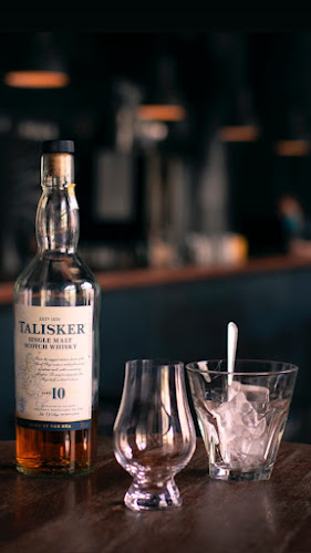 Comentarii opinii despre Hoffa bar