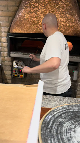 Pepenero Pizza & Pasta - Gastronomie a pohostinství