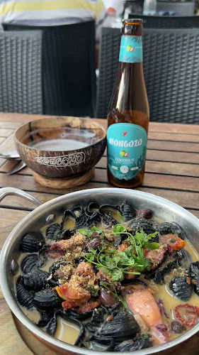 Opinii despre Bruxx în Praha - Gastronomie a pohostinství